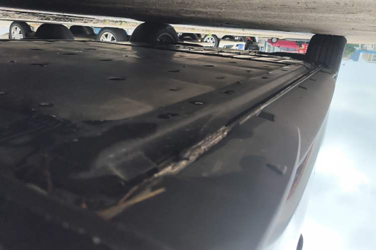 Used Volkswagen ID.3 2023 Upgraded Model Pure Intelligent Enjoyment Version Right Side Sill