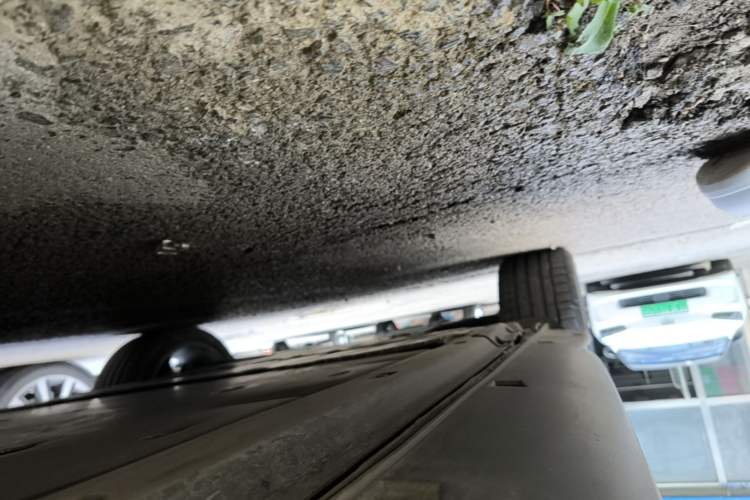 Used Volkswagen ID.3 2023 Upgraded Model Pure Intelligent Enjoyment Version Right Side Sill