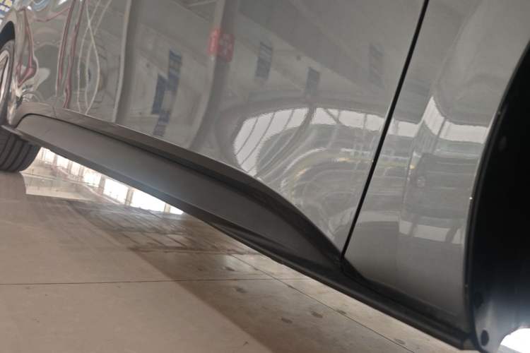 Used Volkswagen ID.3 2023 Pure Smart Edition Right Side Sill