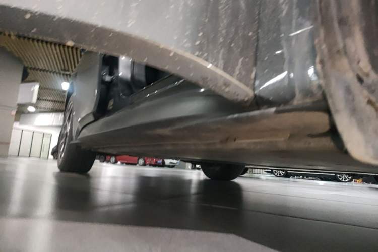 Used Volkswagen ID.3 2023 Upgraded Model Pure Intelligent Enjoyment Version Right Side Sill