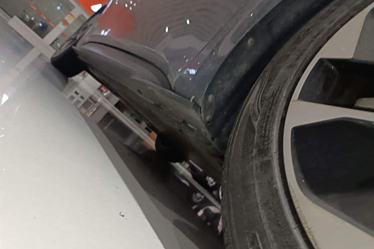 Used Volkswagen ID.3 2023 Upgraded Model Pure Intelligent Enjoyment Version Right Side Sill