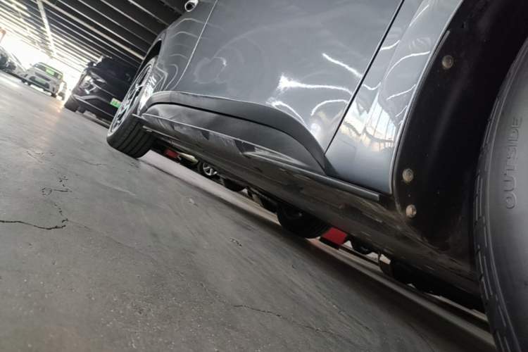 Used Volkswagen ID.3 2023 Pure Smart Edition Right Side Sill