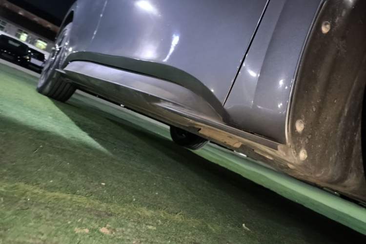 Used Volkswagen ID.3 2023 Pure Smart Edition Right Side Sill