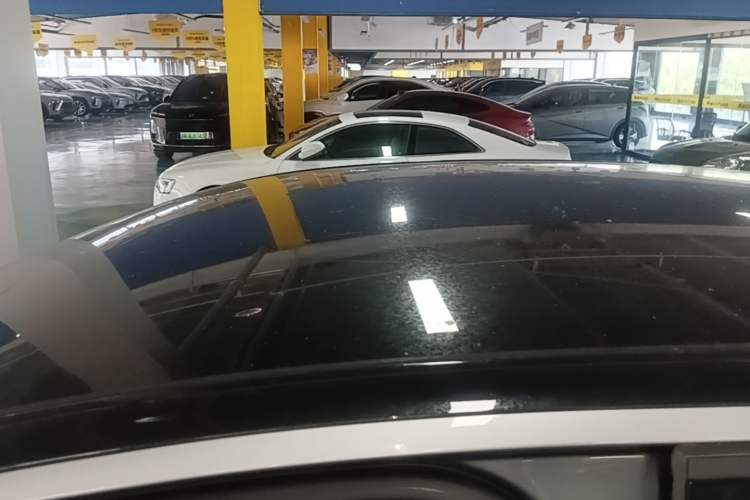 Used Volkswagen ID.3 2023 Pure Smart Edition Roof
