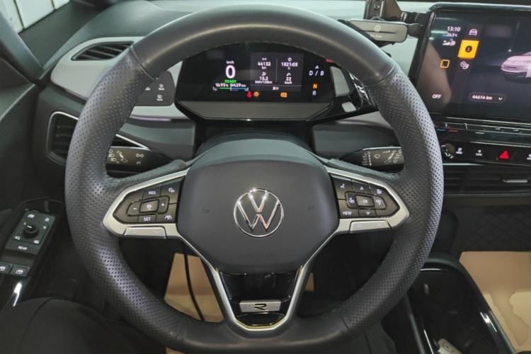Used Volkswagen ID.3 2023 Pure Smart Edition Steering Wheel