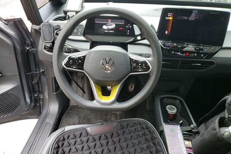 Used Volkswagen ID.3 2023 Upgraded Model Pure Intelligent Enjoyment Version Steering Wheel