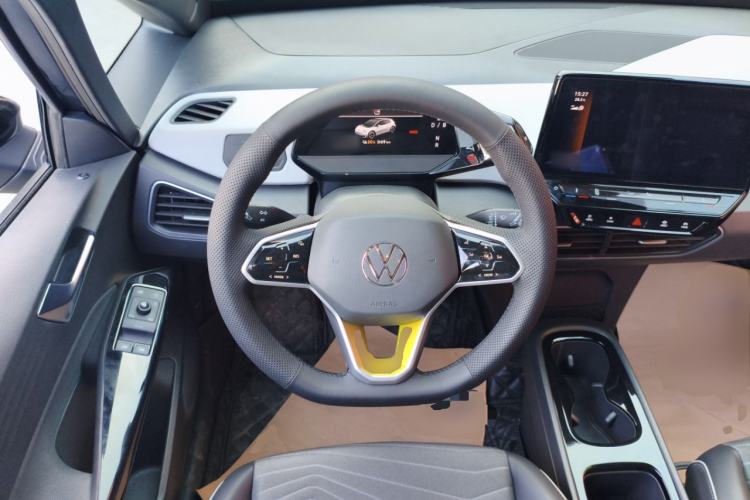 Used Volkswagen ID.3 2023 Upgraded Model Pure Intelligent Enjoyment Version Steering Wheel