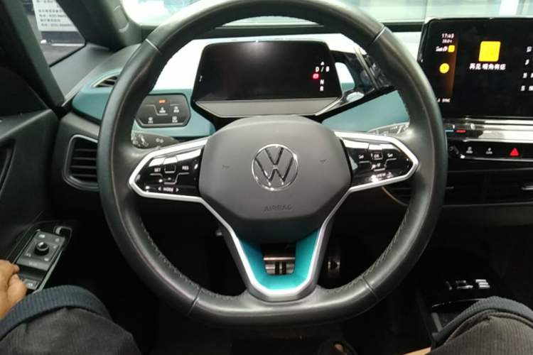 Used Volkswagen ID.3 2023 Upgraded Model Pure Intelligent Enjoyment Version Steering Wheel