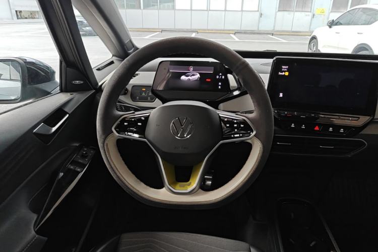 Used Volkswagen ID.3 2023 Upgraded Model Pure Intelligent Enjoyment Version Steering Wheel