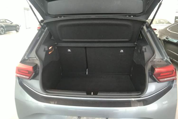 Used Volkswagen ID.3 2023 Upgraded Model Pure Intelligent Enjoyment Version Trunk