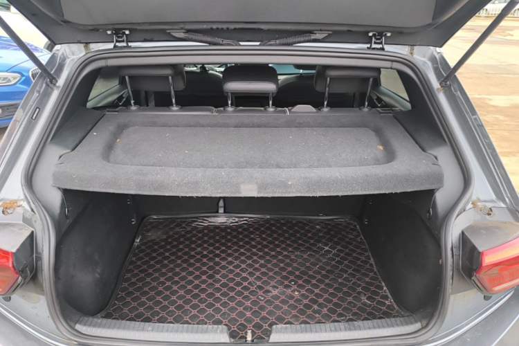 Used Volkswagen ID.3 2023 Upgraded Model Pure Intelligent Enjoyment Version Trunk