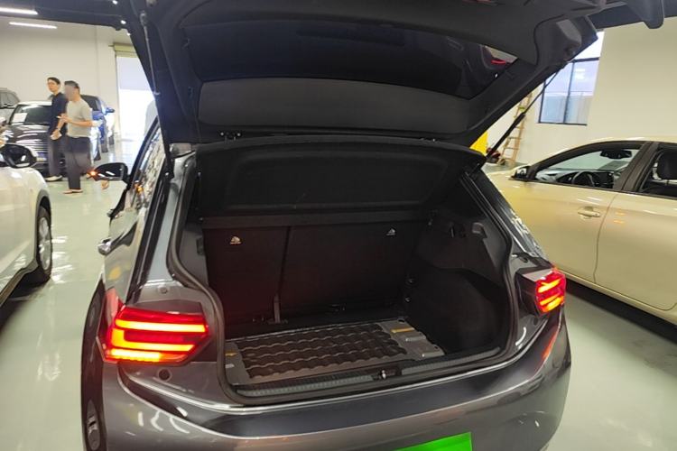 Used Volkswagen ID.3 2023 Pure Smart Edition Trunk