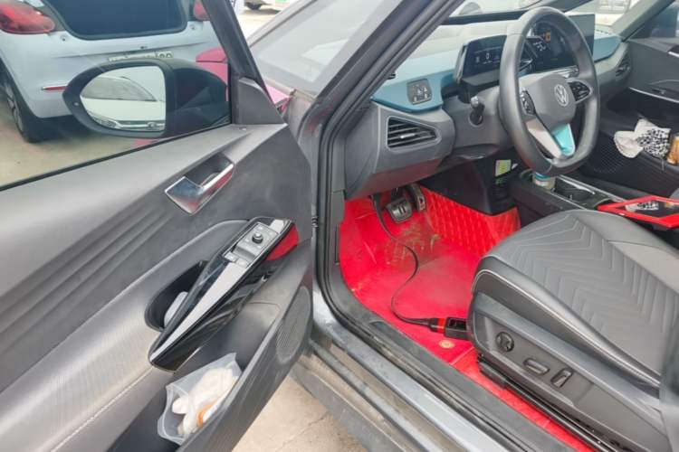 Used Volkswagen ID.3 2023 Pure Smart Edition Driver Seat
