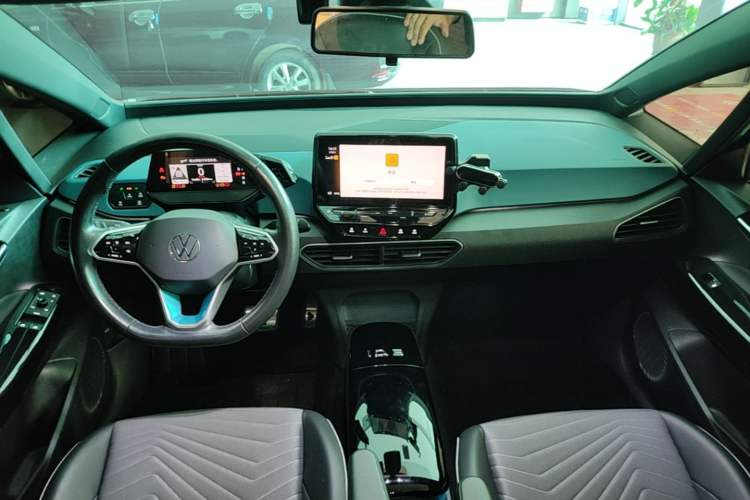 Used Volkswagen ID.3 2023 Pure Smart Edition Center Console