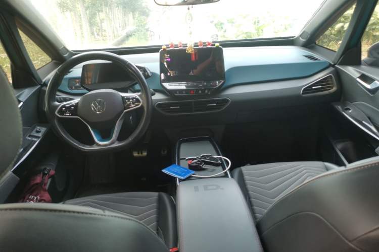 Used Volkswagen ID.3 2023 Pure Smart Edition Center Console