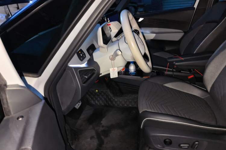 Used Volkswagen ID.3 2023 Pure Smart Edition Driver Seat