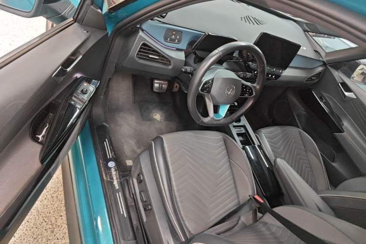 Used Volkswagen ID.3 2023 Pure Smart Edition Driver Seat