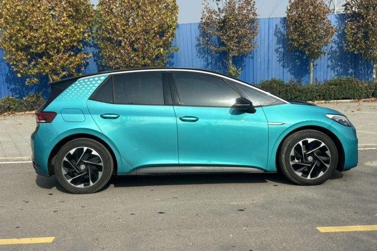 Used Volkswagen ID.3 2023 Pure Smart Edition Exterior 4