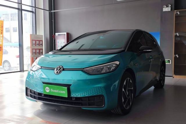 Used Volkswagen ID.3 2023 Pure Smart Edition