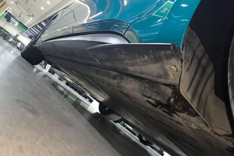Used Volkswagen ID.3 2023 Pure Smart Edition Left Side Sill