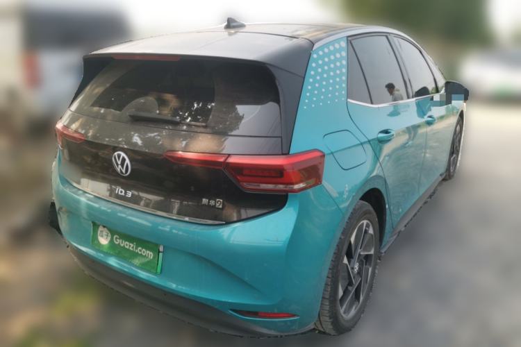 Used Volkswagen ID.3 2023 Pure Smart Edition Rear Right 45 Deg