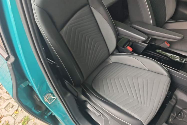 Used Volkswagen ID.3 2023 Upgraded Model Pure Intelligent Enjoyment Version Right Front Seat