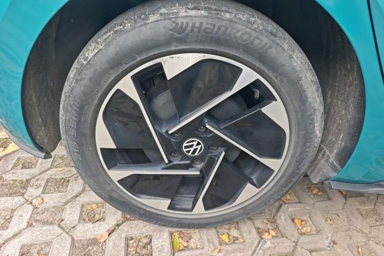 Used Volkswagen ID.3 2023 Upgraded Model Pure Intelligent Enjoyment Version Right Rear Wheel Hub
