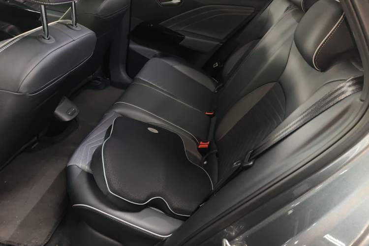 Used Volkswagen ID.3 2023 Upgraded Model Pure Intelligent Enjoyment Version Left Rear Seat
