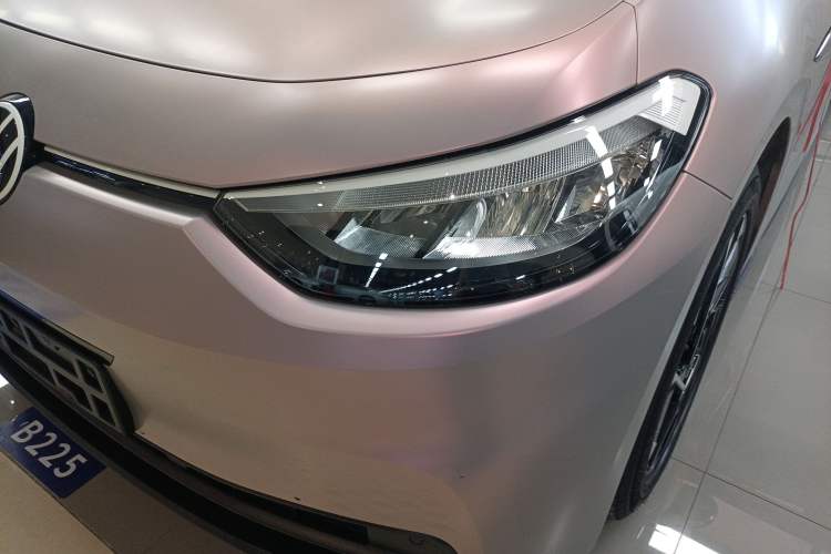 Used Volkswagen ID.3 2023 Upgraded Model Pure Intelligent Enjoyment Version Left Front Headlight