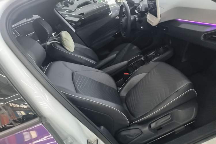 Used Volkswagen ID.3 2023 Upgraded Model Pure Intelligent Enjoyment Version Right Front Seat