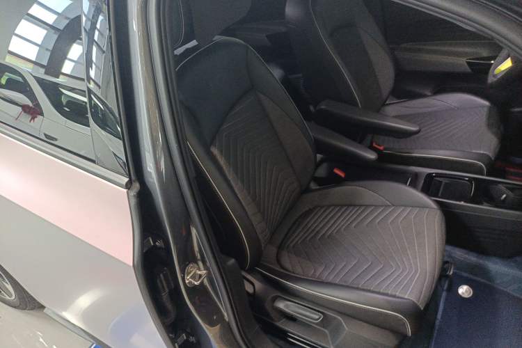 Used Volkswagen ID.3 2023 Upgraded Model Pure Intelligent Enjoyment Version Right Front Seat