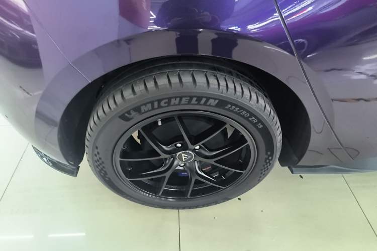 Used Volkswagen ID.3 2023 Upgraded Model Pure Intelligent Enjoyment Version Right Rear Wheel Hub