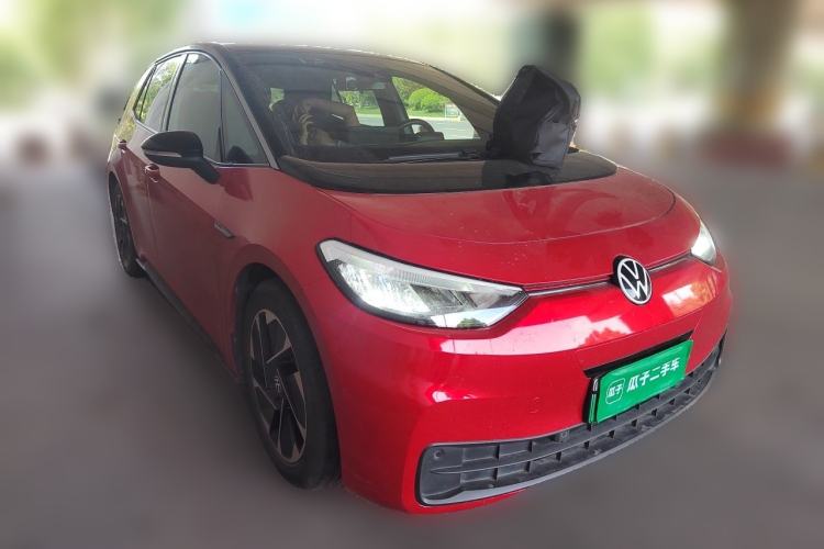 Used Volkswagen ID.3 2023 Pure Smart Edition Front Right 45 Deg