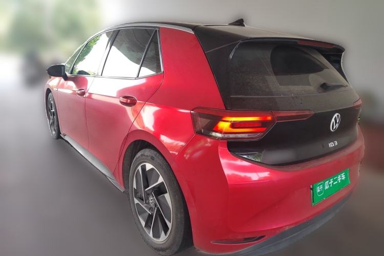 Used Volkswagen ID.3 2023 Pure Smart Edition Rear Left 45 Deg