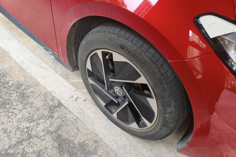 Used Volkswagen ID.3 2023 Upgraded Model Pure Intelligent Enjoyment Version Right Front Wheel Hub
