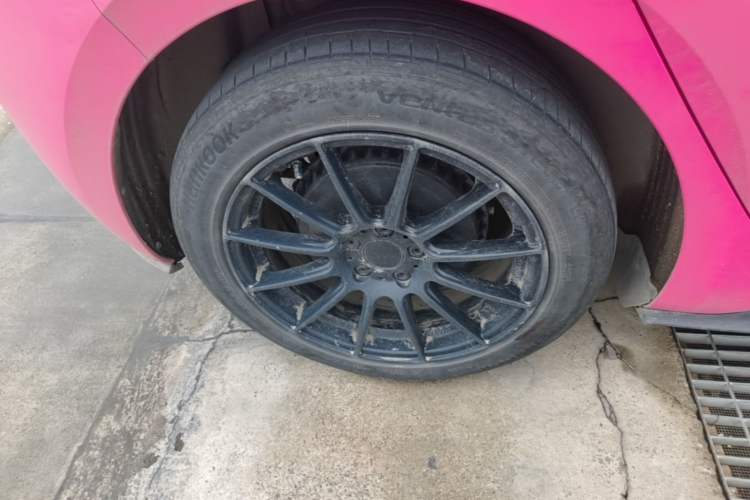 Used Volkswagen ID.3 2023 Pure Smart Edition Right Rear Wheel Hub