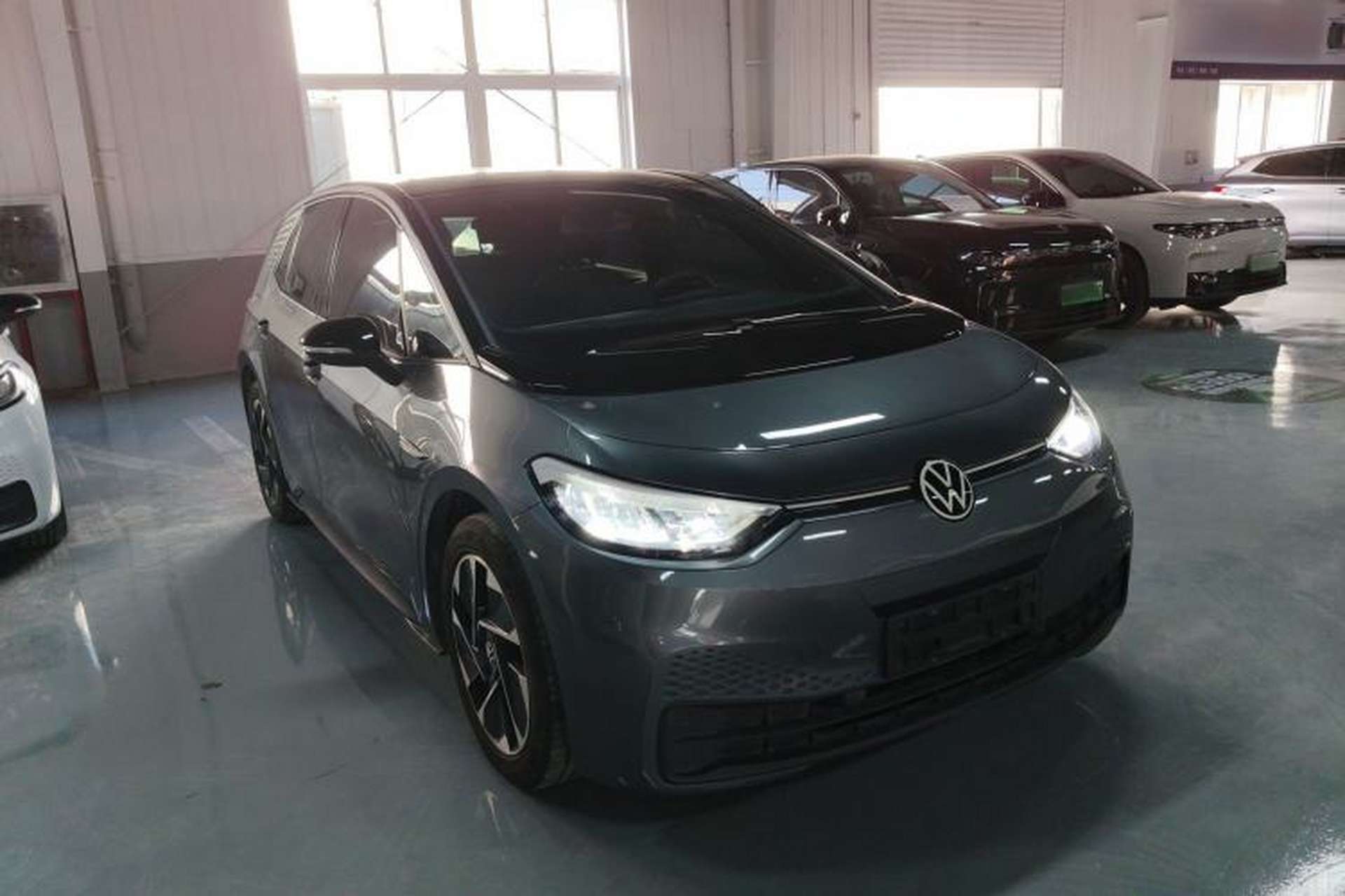 Used Volkswagen ID.3 2023 Upgraded Model Pure Intelligent Enjoyment Version Front Right 45 Deg