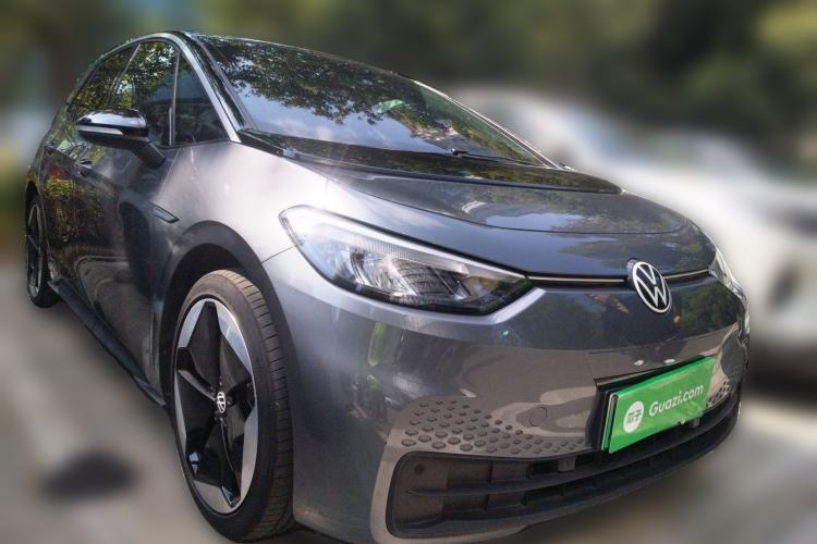 Used Volkswagen ID.3 2023 Upgraded Version Smart Intelligence Edition Front Right 45 Deg