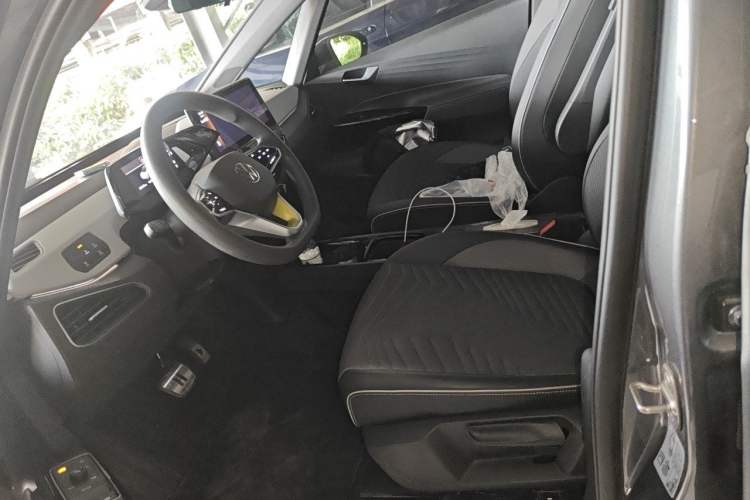 Used Volkswagen ID.3 2023 Pure Smart Edition Left Front Seat