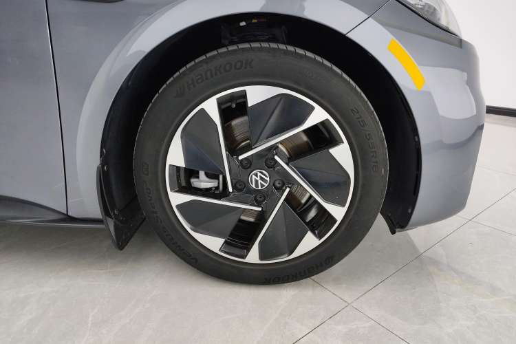 Used Volkswagen ID.3 2023 Upgraded Model Pure Intelligent Enjoyment Version Left Front Wheel Hub