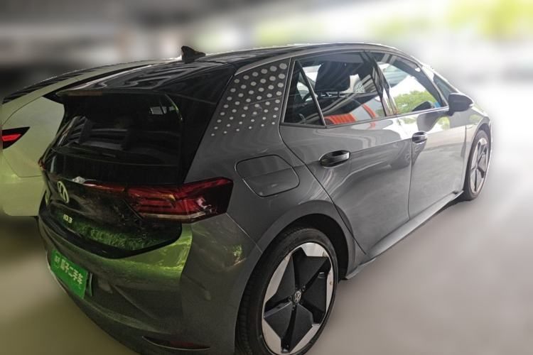 Used Volkswagen ID.3 2023 Pure Smart Edition Rear Right 45 Deg