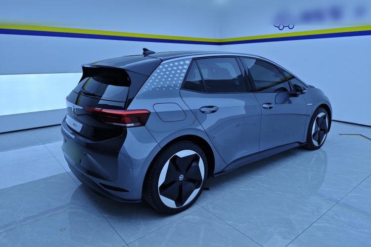 Used Volkswagen ID.3 2023 Upgraded Version Smart Intelligence Edition Rear Right 45 Deg