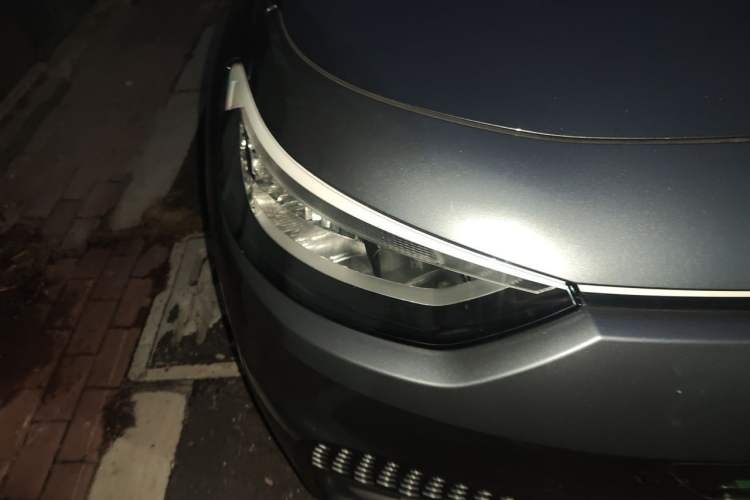 Used Volkswagen ID.3 2023 Upgraded Model Pure Intelligent Enjoyment Version Right Front Headlight