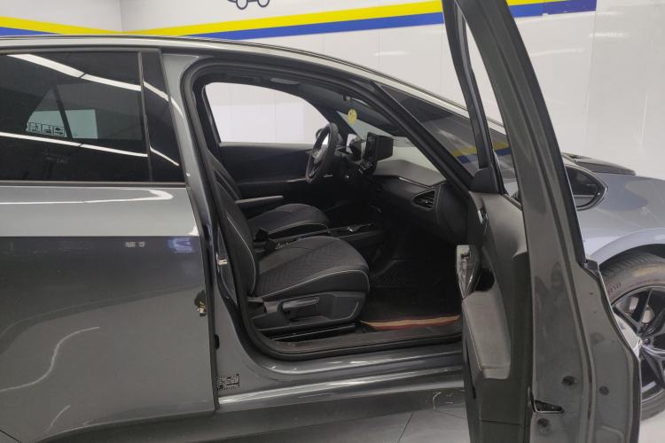 Used Volkswagen ID.3 2023 Pure Smart Edition Right Front Seat