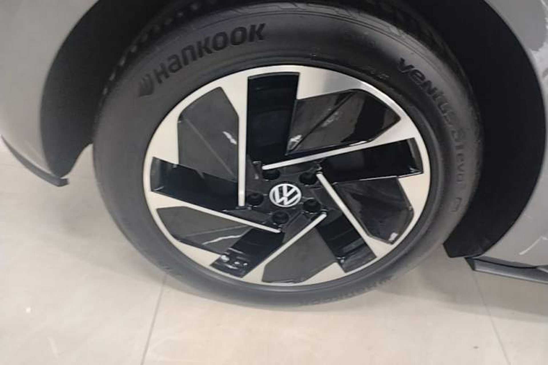 Used Volkswagen ID.3 2023 Upgraded Model Pure Intelligent Enjoyment Version Right Rear Wheel Hub