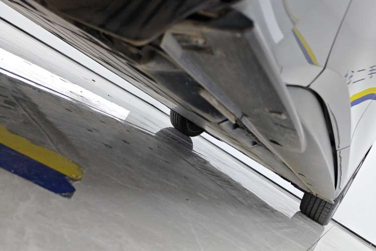 Used Volkswagen ID.3 2023 Upgraded Version Smart Intelligence Edition Right Side Sill