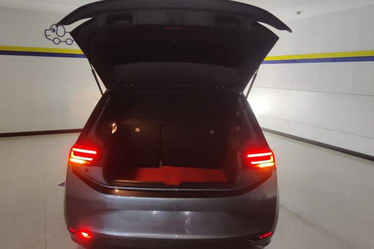 Used Volkswagen ID.3 2023 Upgraded Model Pure Intelligent Enjoyment Version Trunk