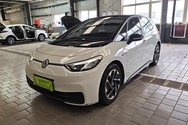 Used Volkswagen ID.3 2023 Upgraded Model Pure Intelligent Enjoyment Version Guazi used car, China used car export, Used car for sale, Used  cars, Cheapest cars for sale