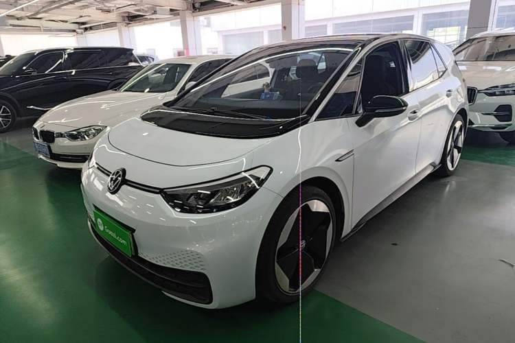 Used Volkswagen ID.3 2023 Upgraded Model Pure Intelligent Enjoyment Version Guazi used car, China used car export, Used car for sale, Used  cars, Cheapest cars for sale