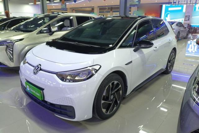 Used Volkswagen ID.3 2023 Pure Smart Edition